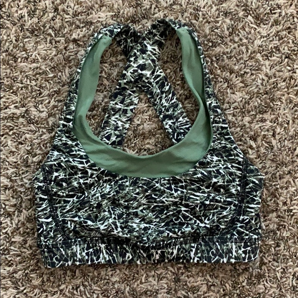 Lululemon High Impact sports bra
